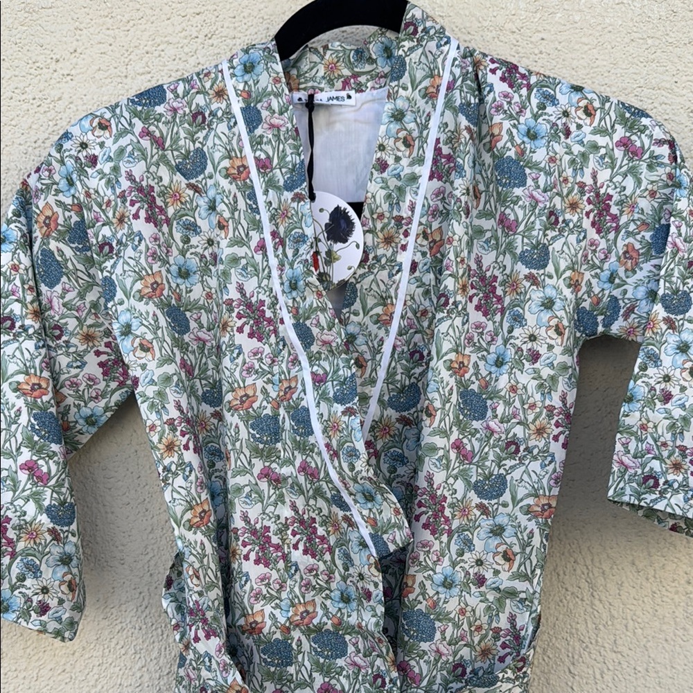 Floral Kimono Robe - Picture 2 of 6